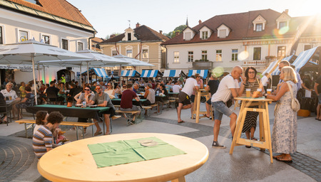 KUL(inarični) petki v Parku Evropa vabijo poletna druženja vse do konca avgusta (23)